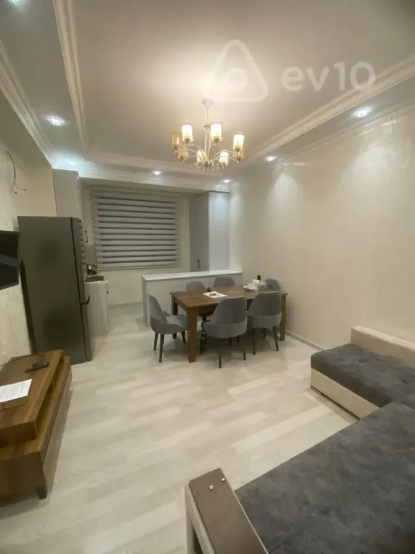 Kirayə verilir 3 otaqlı yeni tikili 80 m²