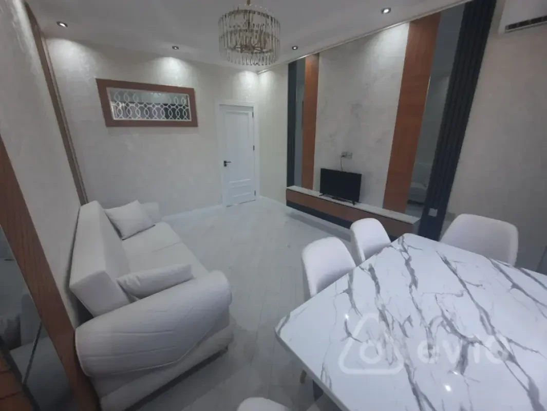 Kirayə verilir 2 otaqlı yeni tikili 60 m²