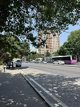 Kirayə verilir 2 otaqlı köhnə tikili 70 m² — Bakı, Binəqədi 2 otaq 70.00 m²