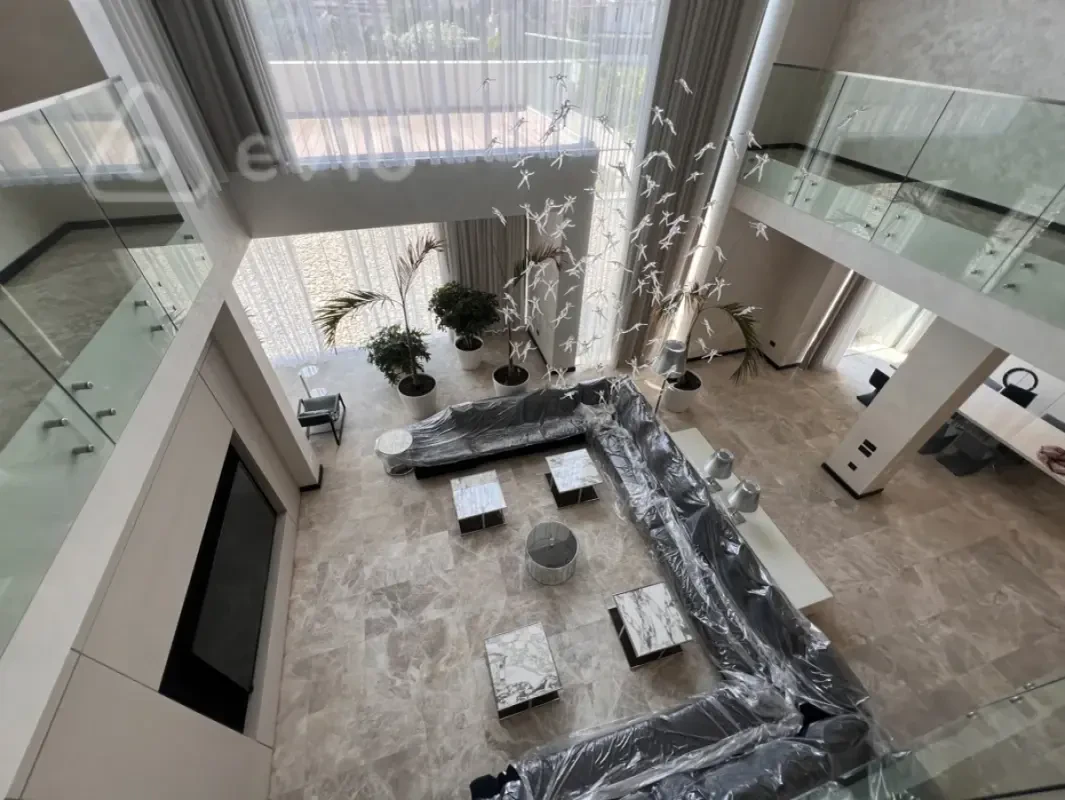 Satılır 7 otaqlı həyət evi 710.8 m²