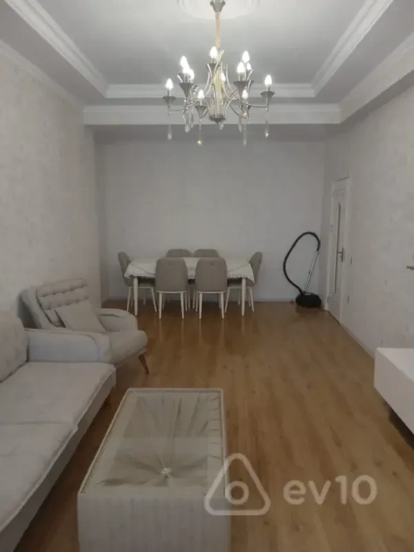 Kirayə verilir 2 otaqlı yeni tikili 100 m²