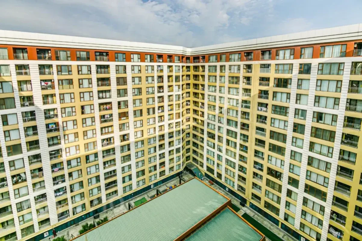 Kirayə verilir 3 otaqlı yeni tikili 100 m²