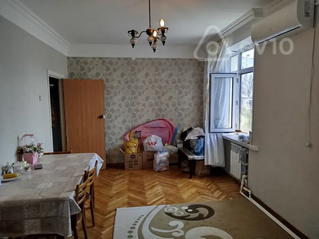 Kirayə verilir 2 otaqlı köhnə tikili 40 m²