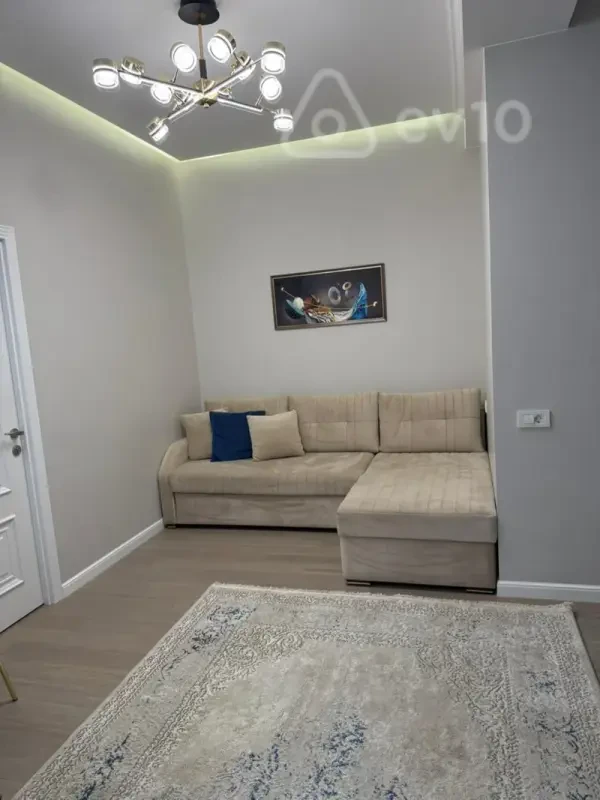 Kirayə verilir 2 otaqlı yeni tikili 65 m²