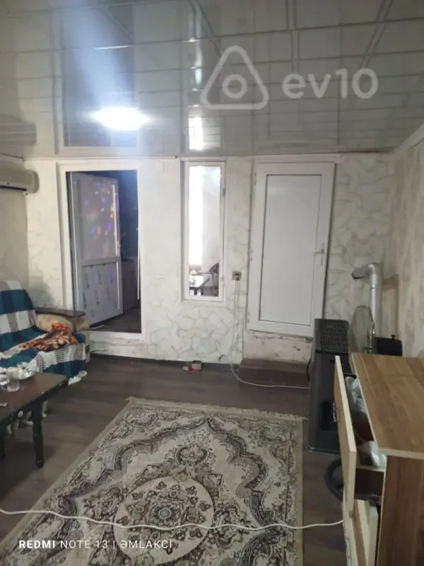 Satılır 2 otaqlı həyət evi 40 m²