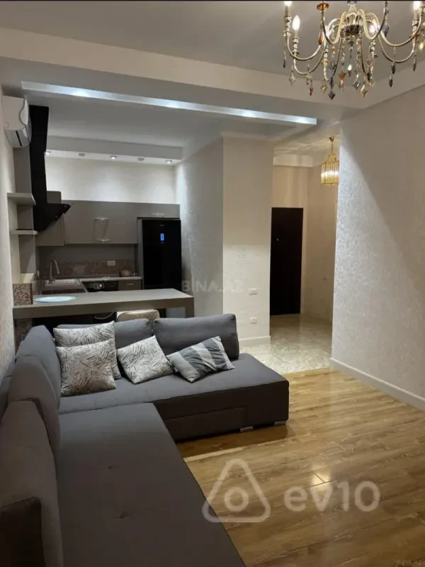 Kirayə verilir 2 otaqlı yeni tikili 60 m²