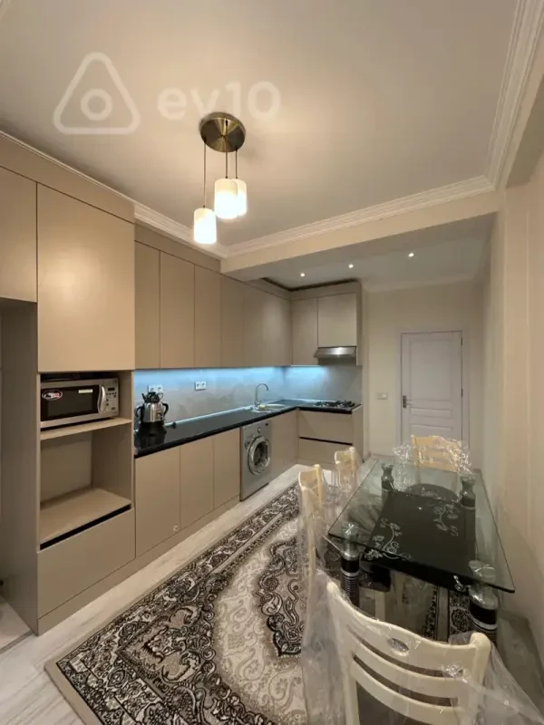Kirayə verilir 3 otaqlı yeni tikili 126 m²