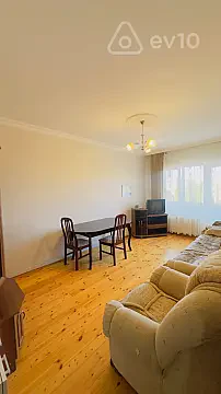 Kirayə verilir 3 otaqlı köhnə tikili 70 m² — Bakı, Nizami 3 otaq 70.00 m²