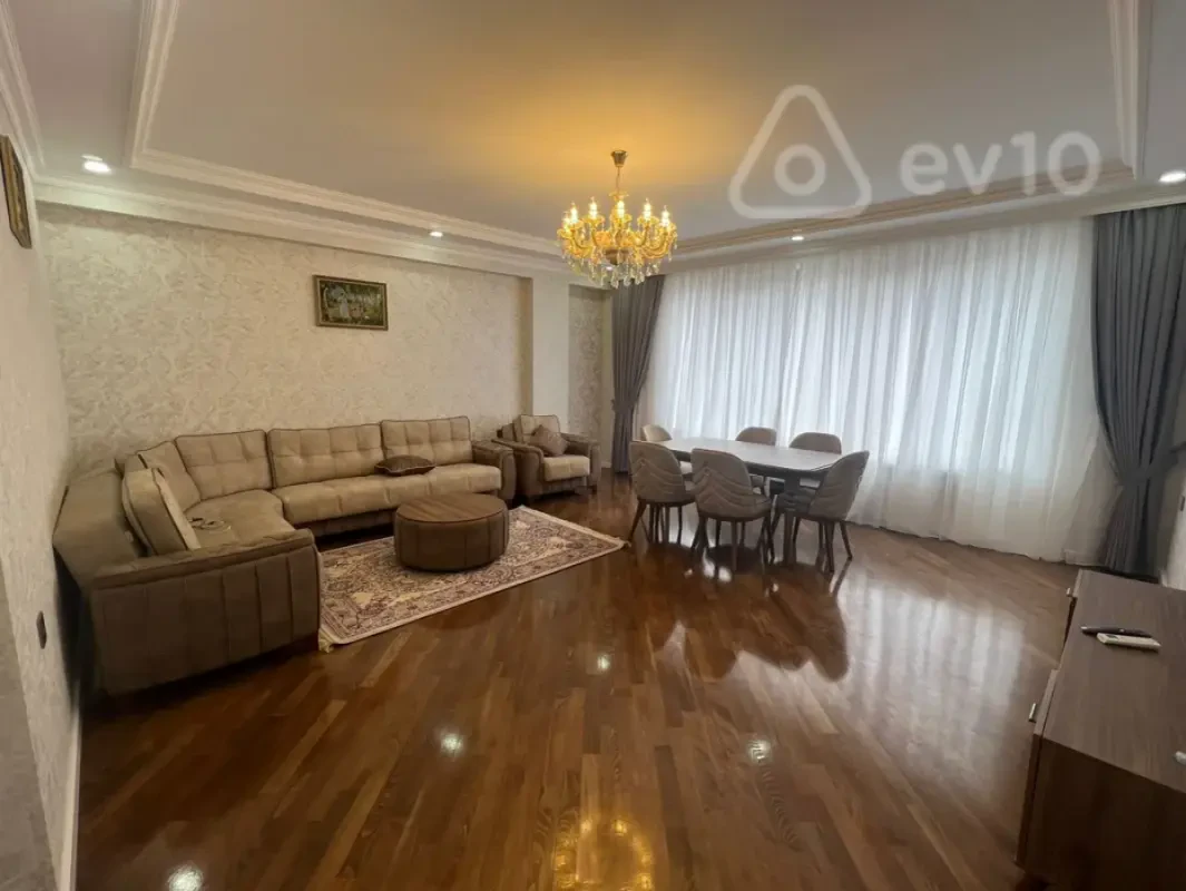 Kirayə verilir 3 otaqlı yeni tikili 118 m²