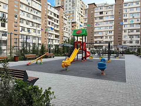 Satılır 3 otaqlı köhnə tikili 80 m² — Bakı, Yasamal 3 otaq 80.00 m²