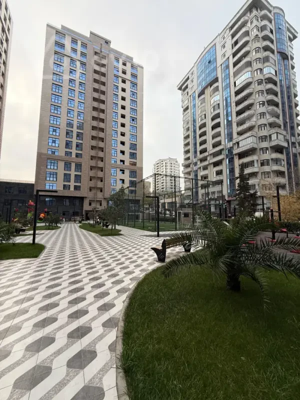 Satılır 2 otaqlı yeni tikili 94 m²