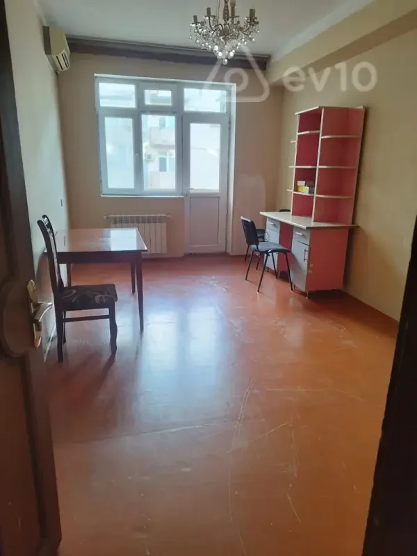 Kirayə verilir 2 otaqlı yeni tikili 65 m²