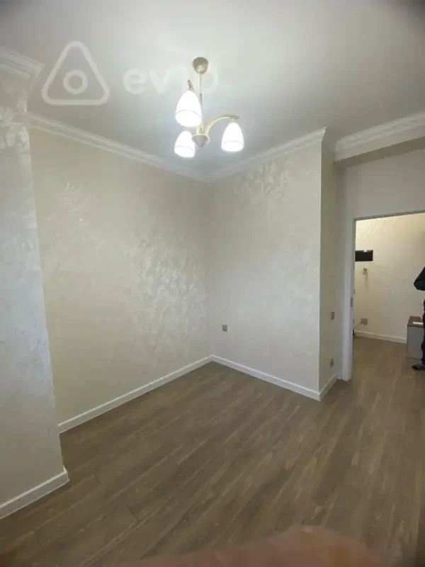Satılır 3 otaqlı yeni tikili 80 m²