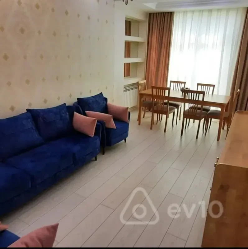 Kirayə verilir 3 otaqlı yeni tikili 90 m²