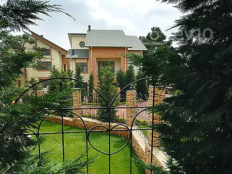 Satılır 3 otaqlı yeni tikili 150 m² — Bakı, Yasamal 3 otaq 150.00 m²