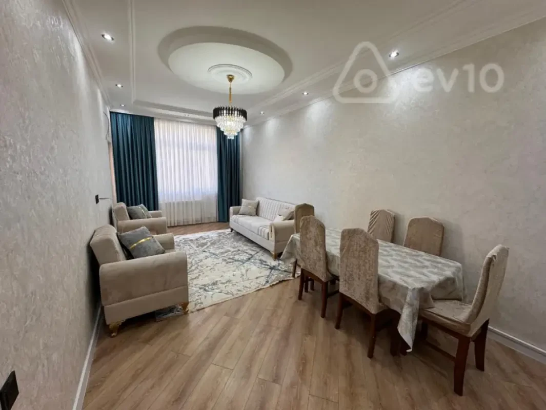 Kirayə verilir 3 otaqlı yeni tikili 90 m²