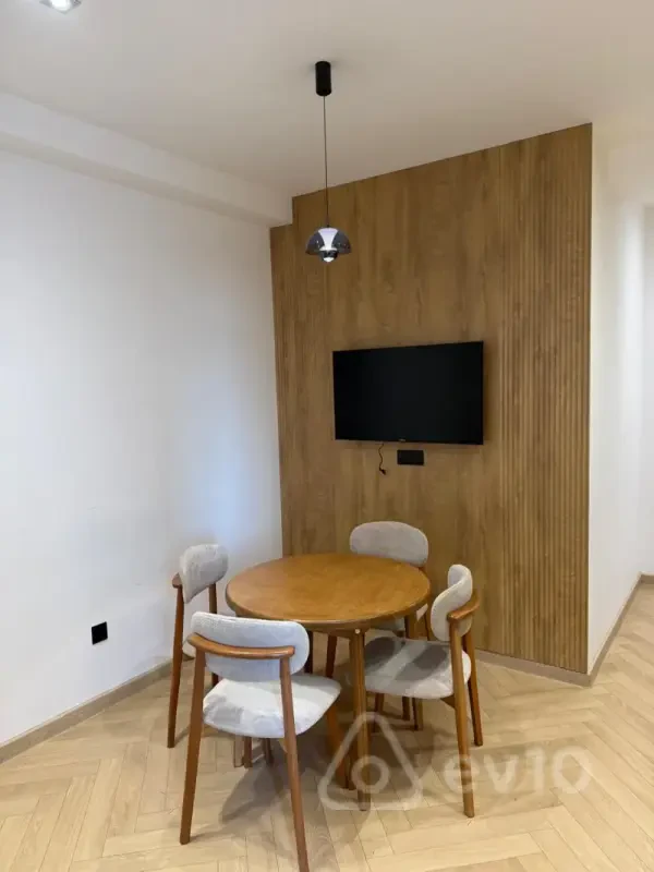 Kirayə verilir 2 otaqlı yeni tikili 50 m²