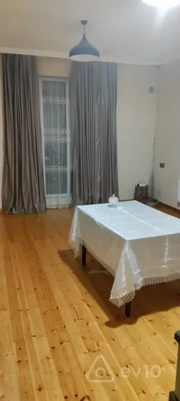 Kirayə verilir 2 otaqlı həyət evi 100 m²