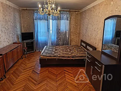 Kirayə verilir 3 otaqlı köhnə tikili 75 m² — Bakı, Binəqədi 3 otaq 75.00 m²
