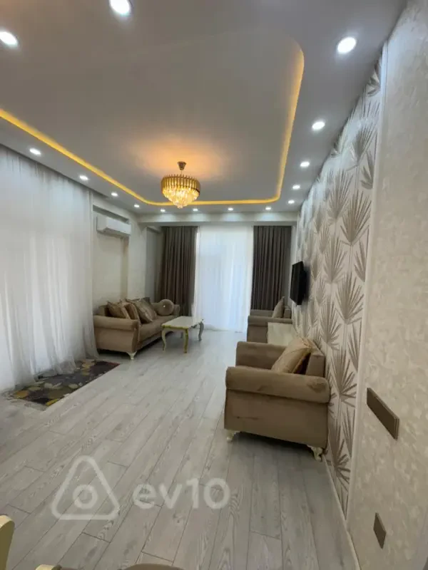 Kirayə verilir 2 otaqlı yeni tikili 90 m²
