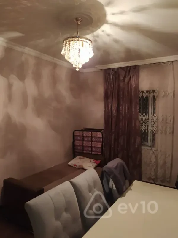 Kirayə verilir 3 otaqlı həyət evi 65 m²