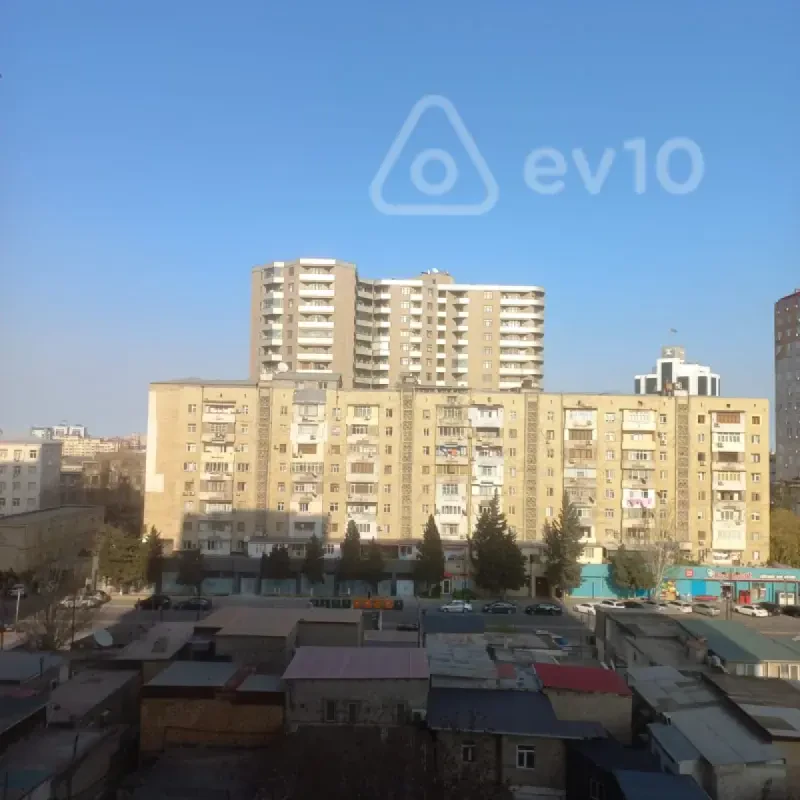 Satılır 4 otaqlı yeni tikili 185 m²