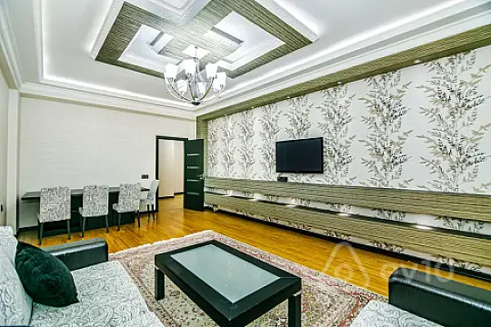 Kirayə verilir 3 otaqlı yeni tikili 150 m² — Bakı, Yasamal 3 otaq 150.00 m²
