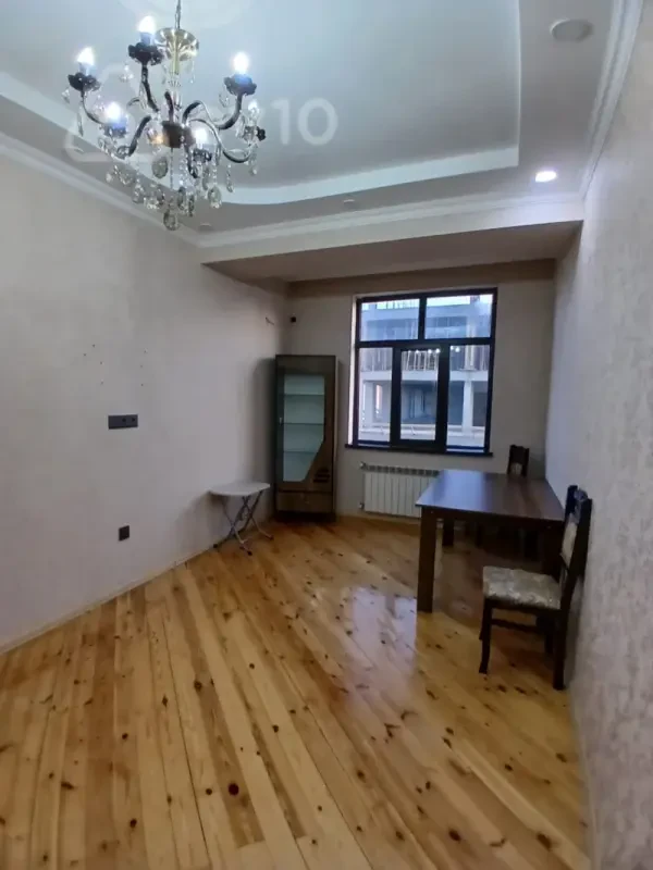 Satılır 2 otaqlı yeni tikili 50 m²