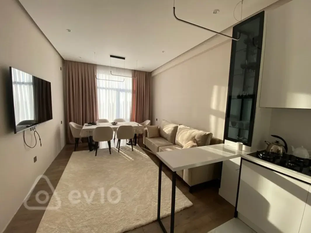 Satılır 2 otaqlı yeni tikili 78 m²