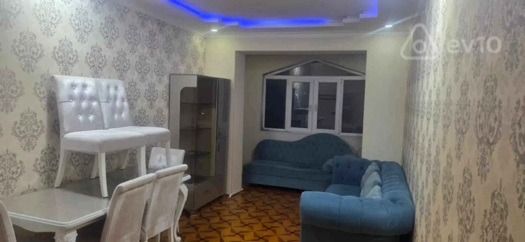 Kirayə verilir 3 otaqlı köhnə tikili 70 m²