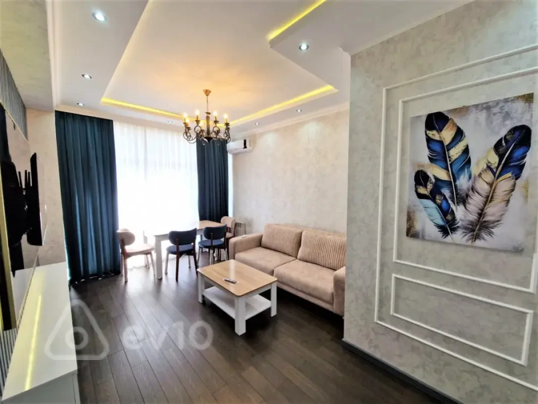 Kirayə verilir 3 otaqlı yeni tikili 90 m²