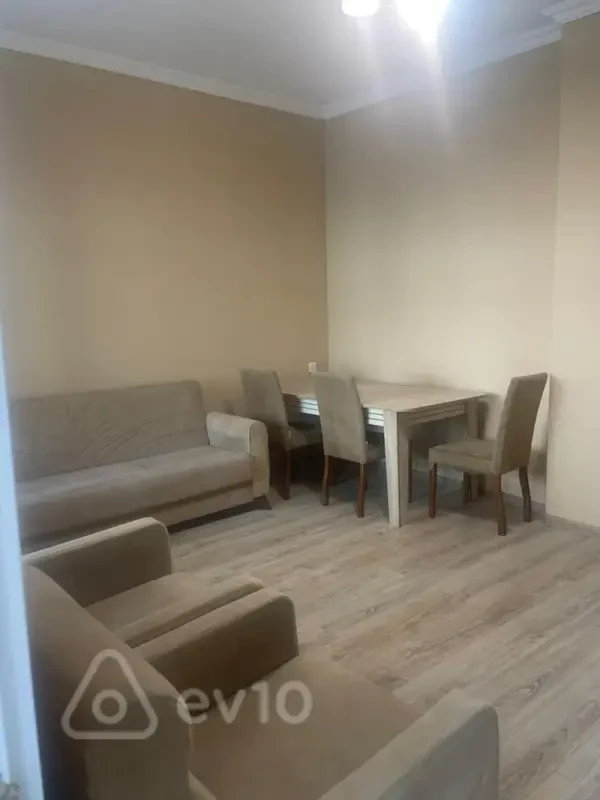 Kirayə verilir 3 otaqlı həyət evi 60 m²