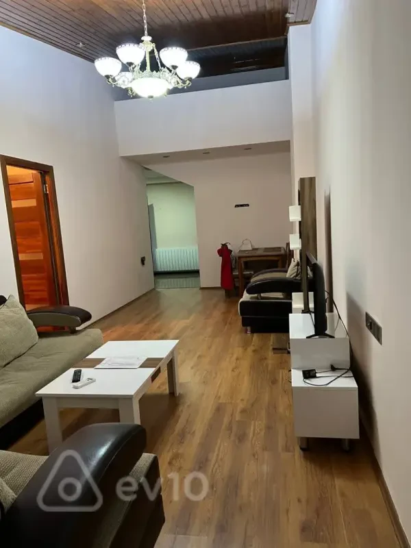 Kirayə verilir 3 otaqlı yeni tikili 85 m²