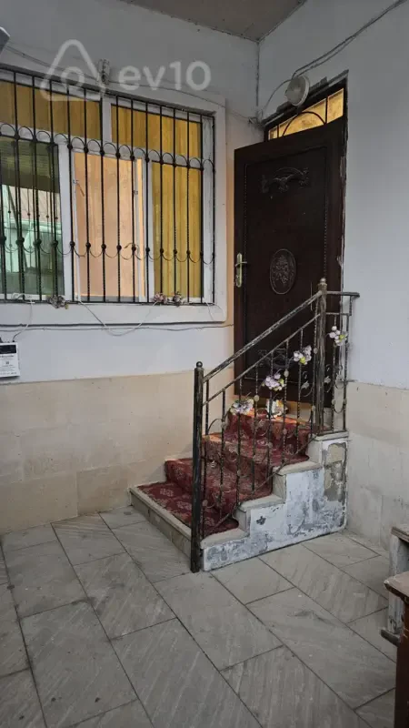 Satılır 3 otaqlı həyət evi 50 m²