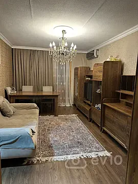 Satılır 3 otaqlı köhnə tikili 70 m² — Bakı, Binəqədi 3 otaq 70.00 m²