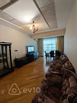 Kirayə verilir 2 otaqlı köhnə tikili 90 m² — Bakı, Nəsimi 2 otaq 90.00 m²