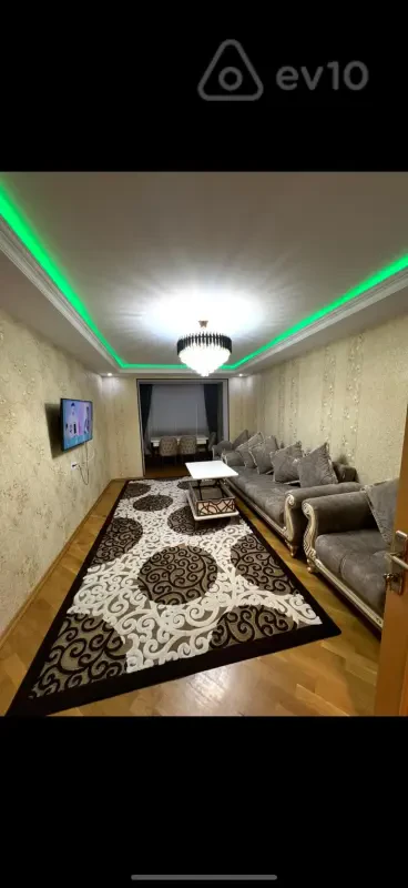 Kirayə verilir 3 otaqlı yeni tikili 100 m²