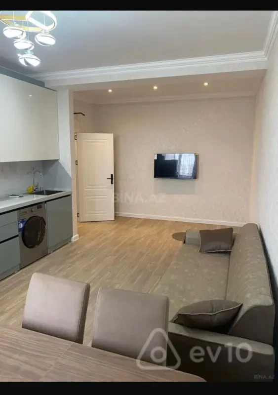 Kirayə verilir 3 otaqlı yeni tikili 80 m²