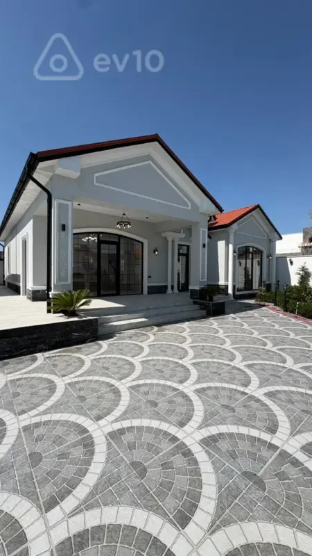 Satılır 4 otaqlı həyət evi 190 m²