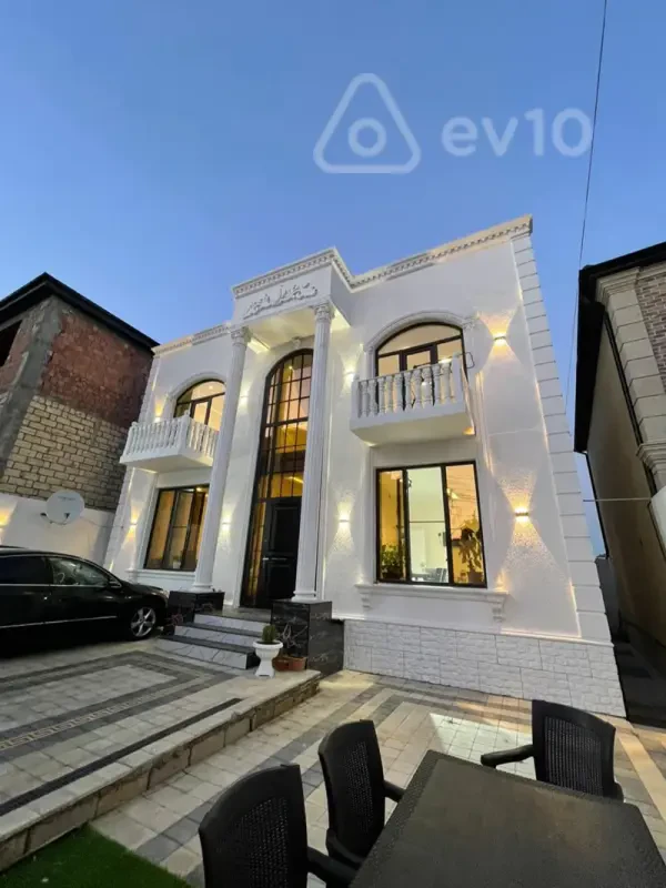 Satılır 7 otaqlı həyət evi 250 m²
