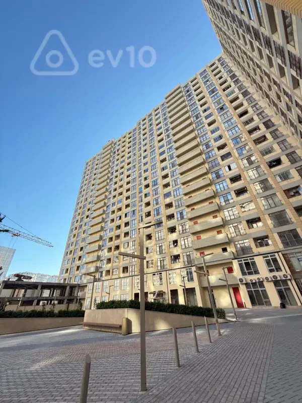 Kirayə verilir 2 otaqlı yeni tikili 61 m²
