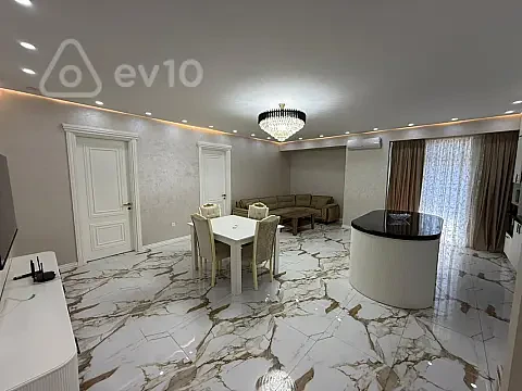Kirayə verilir 4 otaqlı yeni tikili 150 m² — Bakı, Nəsimi 4 otaq 150.00 m²