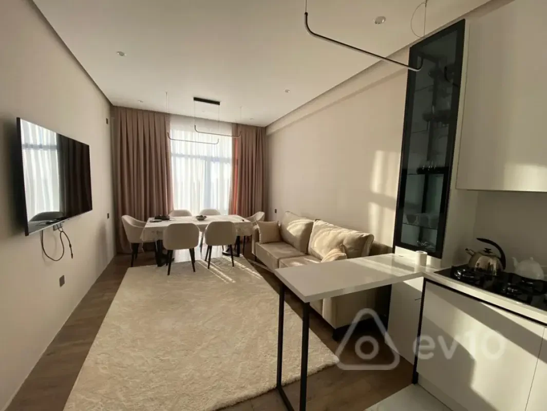 Satılır 3 otaqlı yeni tikili 78 m²