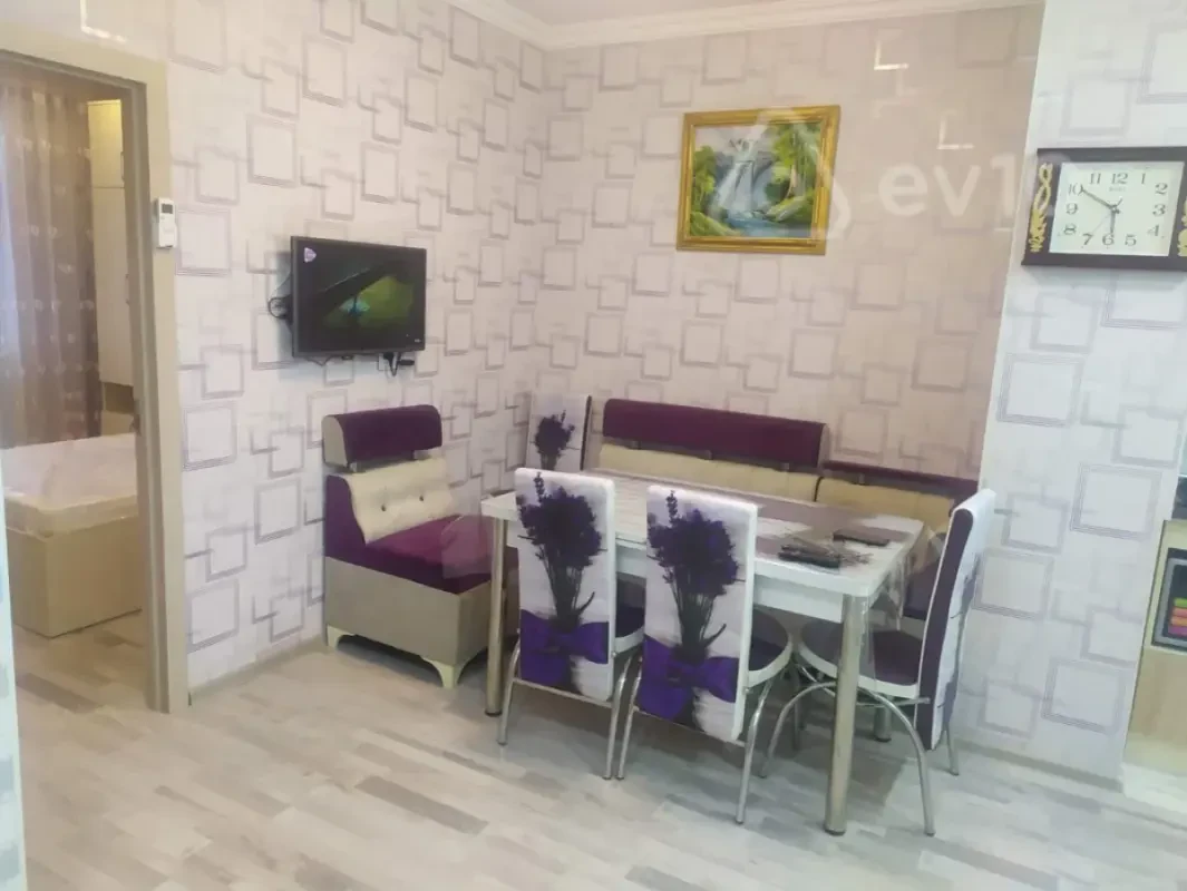 Kirayə verilir 3 otaqlı yeni tikili 50.1 m²