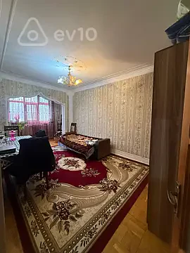 Satılır 2 otaqlı köhnə tikili 65 m² — Bakı, Binəqədi 2 otaq 65.00 m²