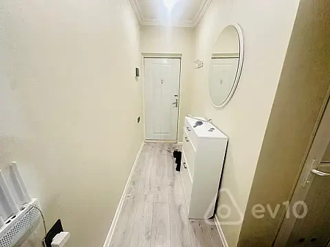 Kirayə verilir 2 otaqlı köhnə tikili 50 m² — Bakı, Yasamal 2 otaq 50.00 m²