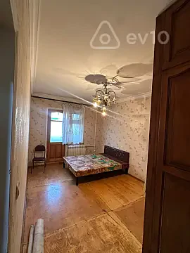 Kirayə verilir 4 otaqlı köhnə tikili 130 m² — Bakı, Yasamal 4 otaq 130.00 m²