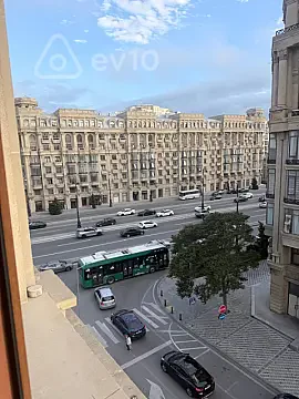 Kirayə verilir 2 otaqlı yeni tikili 70 m² — Bakı, Nərimanov 2 otaq 70.00 m²