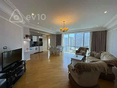 Kirayə verilir 3 otaqlı yeni tikili 145 m² — Bakı, Nəsimi 3 otaq 145.00 m²