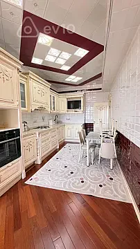 Kirayə verilir 4 otaqlı yeni tikili 168 m² — Bakı, Nizami 4 otaq 168.00 m²